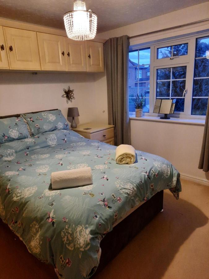 Redmire - 2 Bed 1St Floor Flat Overlooking Green Apartamento Darlington  Exterior foto
