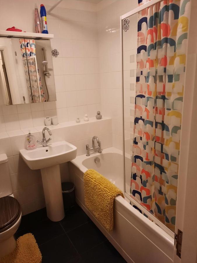 Redmire - 2 Bed 1St Floor Flat Overlooking Green Apartamento Darlington  Exterior foto
